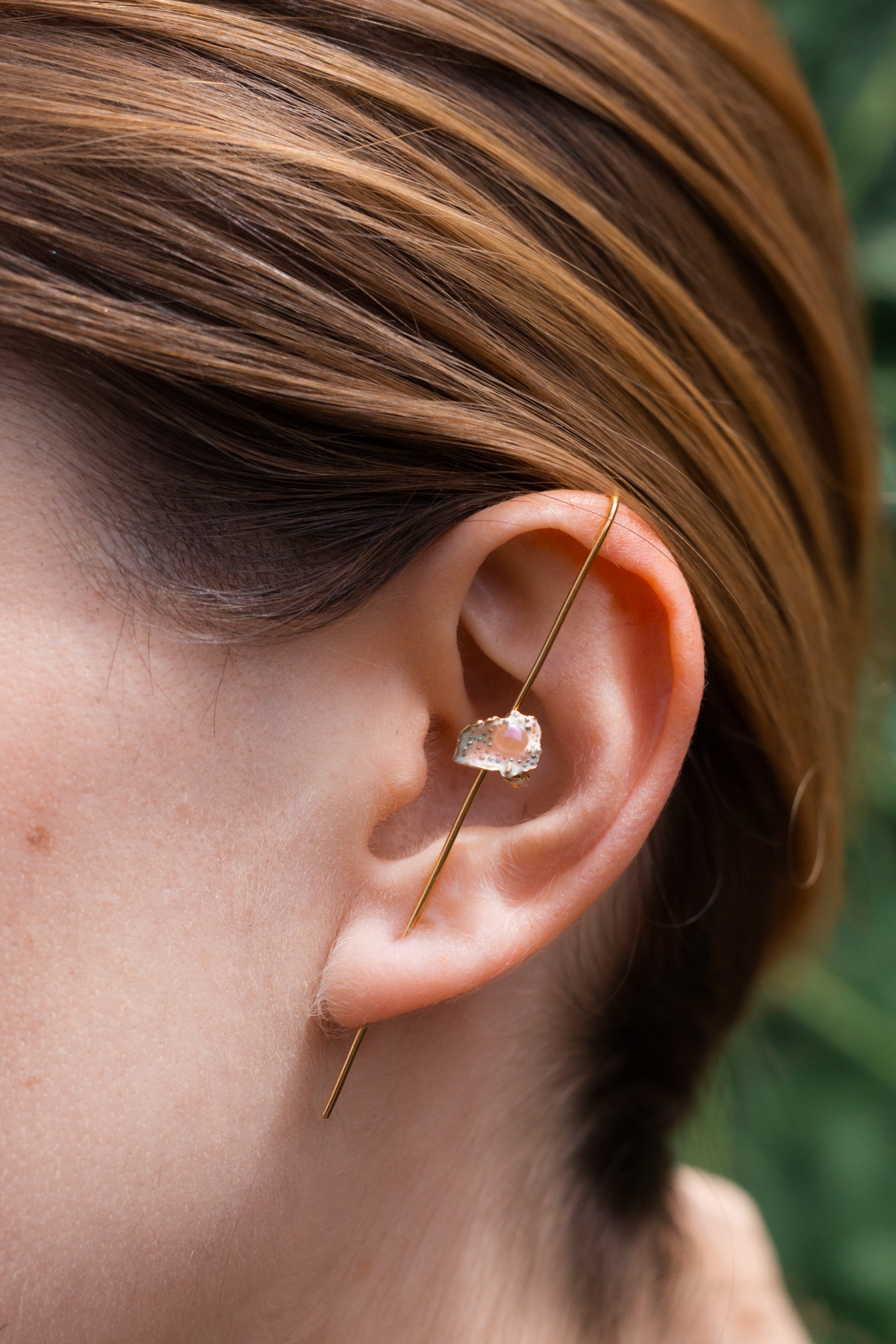 Ear cuff