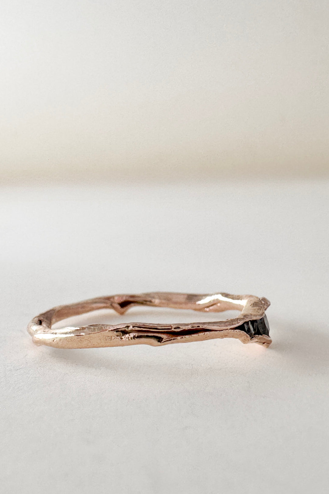 Anillo Vaina Mineral Talla 6.5