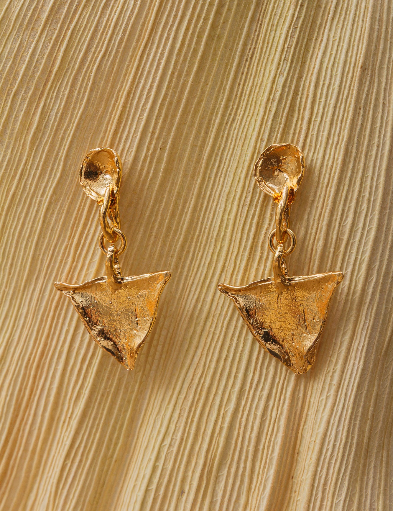 Aretes Mica