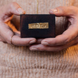 Escultura Orquídea Huánuco Base Negra