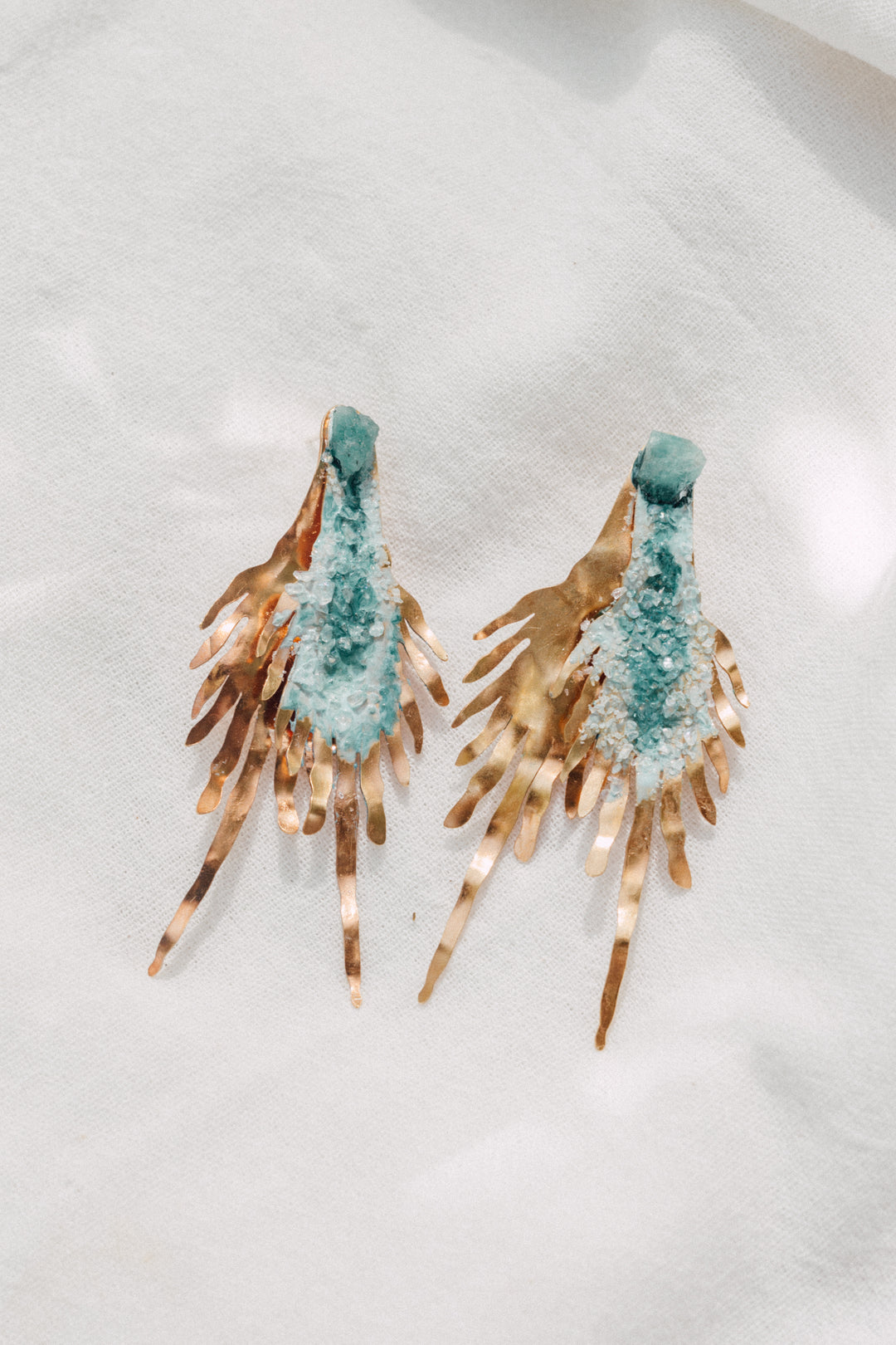 Dos Plumas Esmeralda Aretes - Liefde