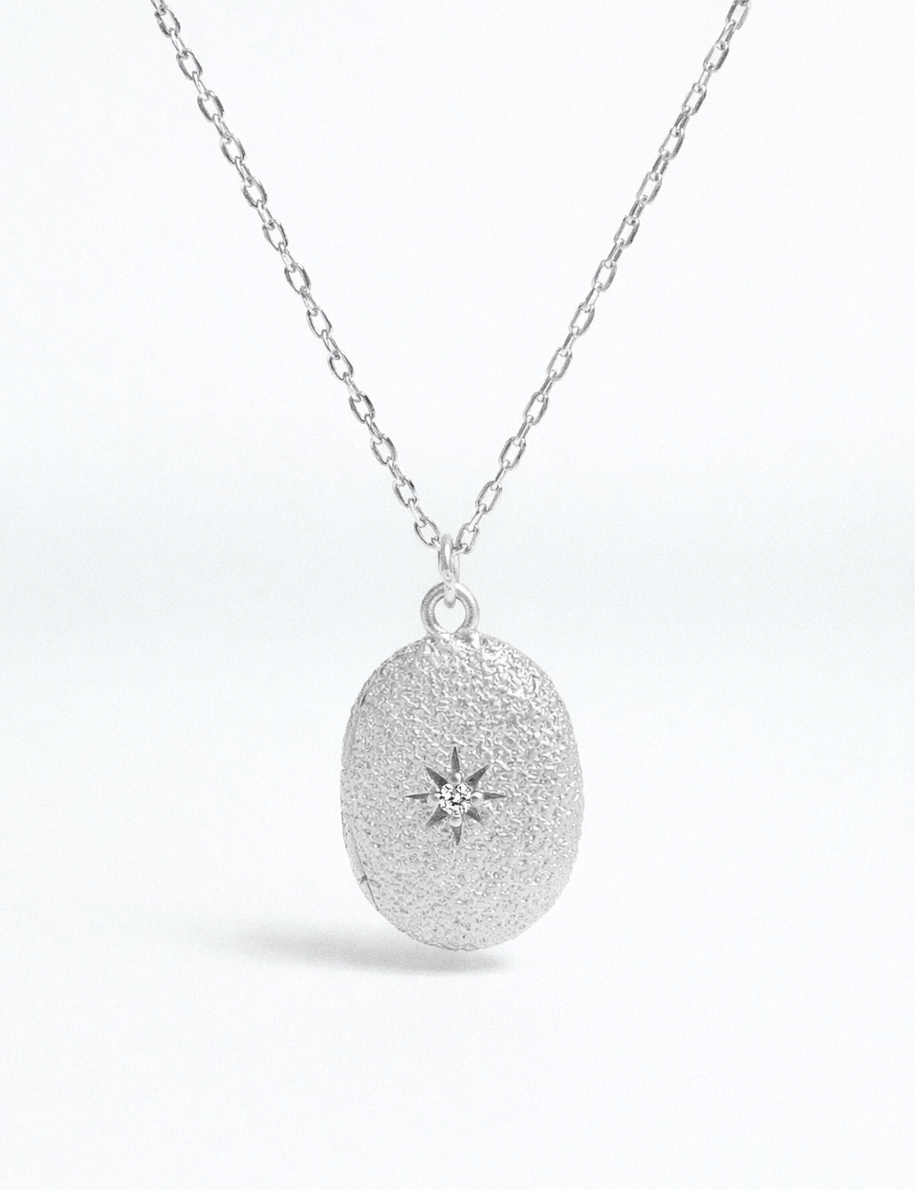 Collar Relicario CÂPÂ