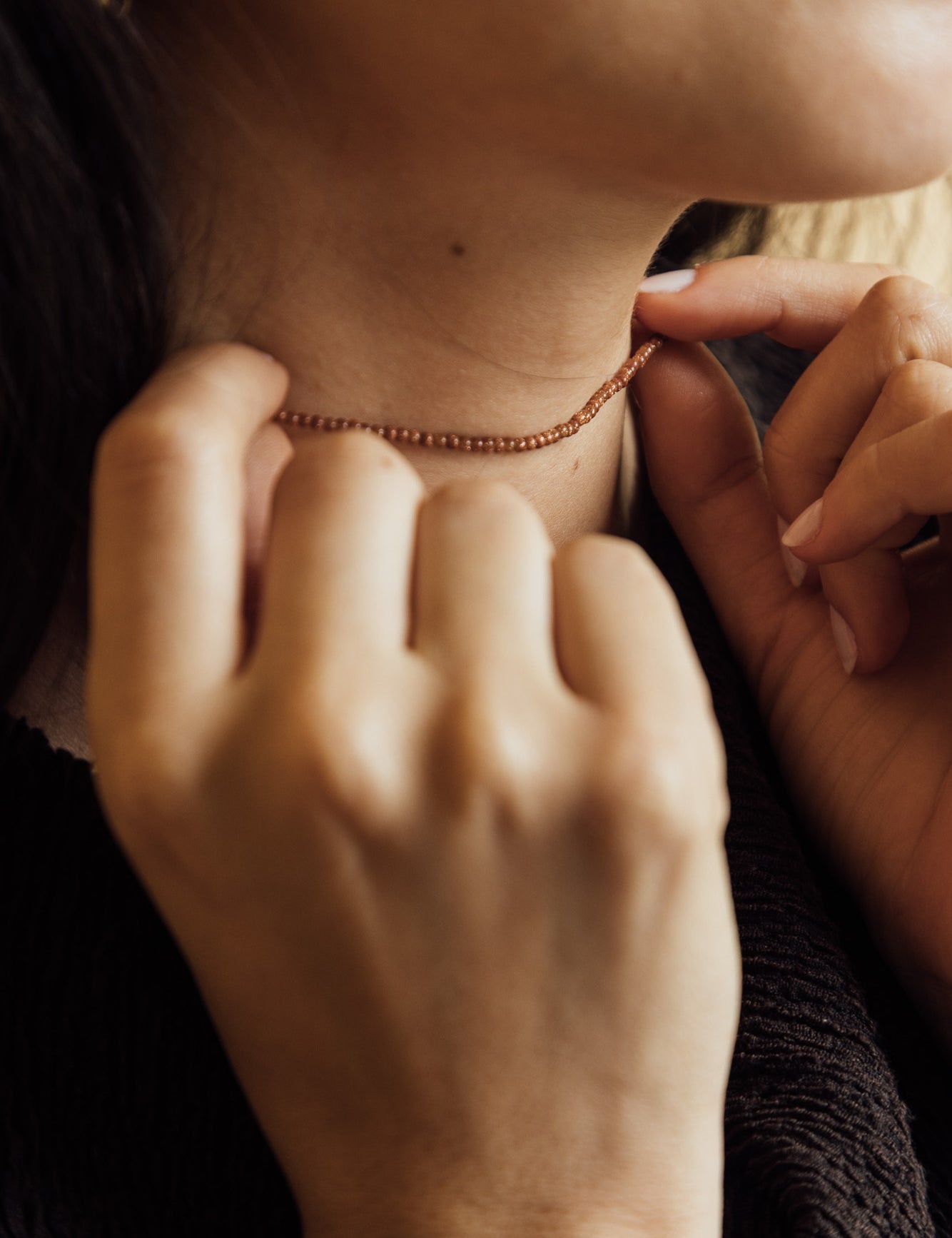 Collar Arena Dorada