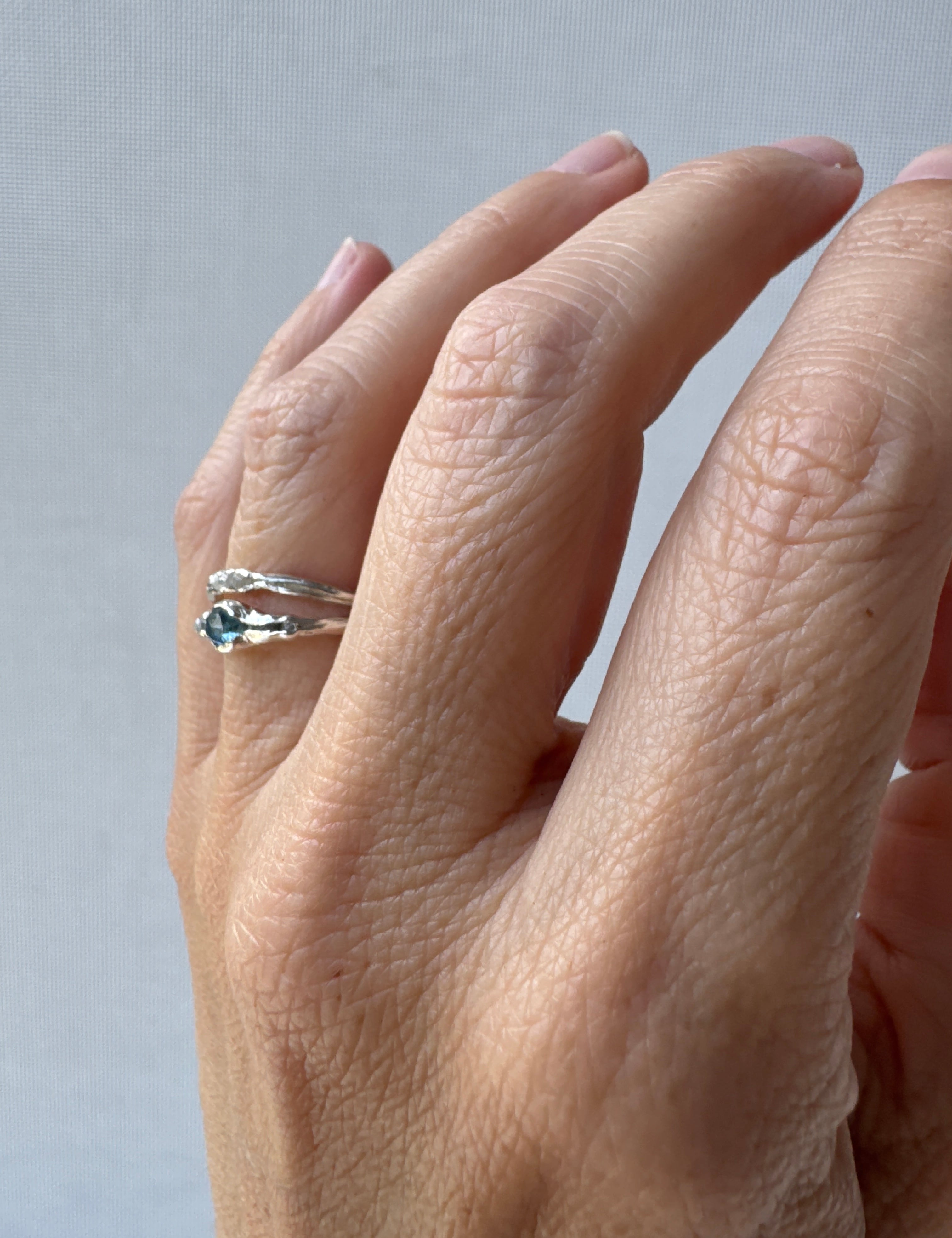 Anillo Vaina Nevado - Talla 6