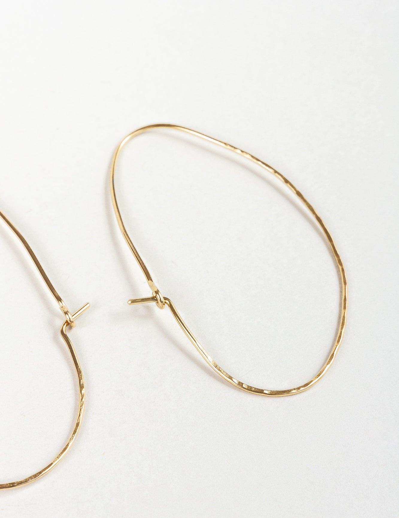 Aretes Óvalos Ligero